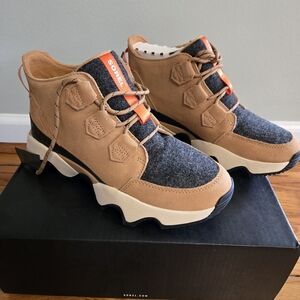 SOREL Hikesneak Brown and Gray Women's Sneaker Boots